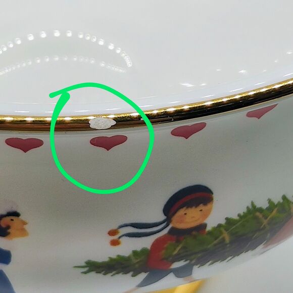 Vintage Y2K Charles Wysocki x Telaflora "CHRISTMAS LOVE 2000" Pedestal Bowl - Picture 8 of 13